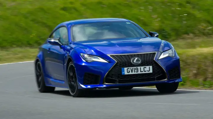 Toyota Và Yamaha: So Sánh Tổng Quan Các Dòng Xe Và Xe Máy Toyota Và Yamaha: So Sánh Tổng Quan Các Dòng Xe Và Xe Máy