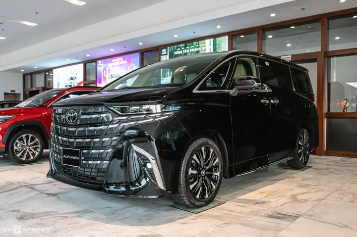 Toyota Alpha – Tất Cả Những Điều Bạn Cần Biết Về Dòng Xe Hơi Đầy Tiềm Năng
