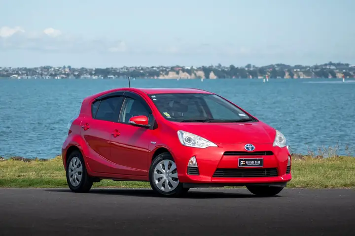 Toyota Aqua: Tổng Quan, Tính Năng Và Lý Do Nên Sở Hữu Trong Năm 2026