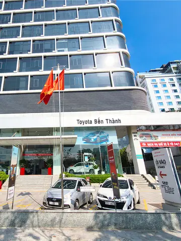Toyota Bến Thành – Đánh Giá Toàn Diện Dịch Vụ Và Sản Phẩm Toyota Bến Thành – Đánh Giá Toàn Diện Dịch Vụ Và Sản Phẩm