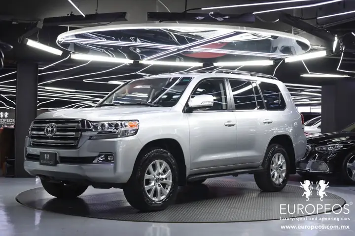 Toyota Blindada Là Gì? Tất Cả Những Điều Bạn Cần Biết Về Xe Tăng Bảo Vệ Của Toyota Toyota Blindada Là Gì? Tất Cả Những Điều Bạn Cần Biết Về Xe Tăng Bảo Vệ Của Toyota