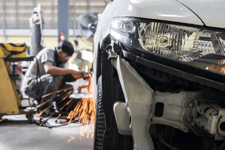 Toyota Body Shop: Địa Chỉ Uy Tín Cho Dịch Vụ Sửa Chữa Xe Toyota Toàn Diện