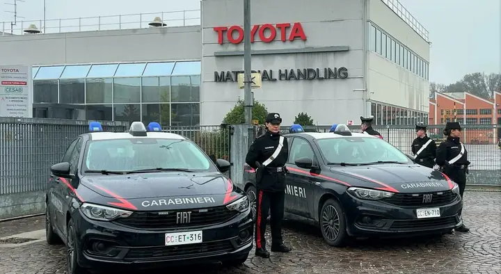 Toyota Bologna: Tất Cả Những Gì Bạn Cần Biết Về Đại Lý, Dịch Vụ Và Trải Nghiệm Lái Xe Tại Ý Toyota Bologna: Tất Cả Những Gì Bạn Cần Biết Về Đại Lý, Dịch Vụ Và Trải Nghiệm Lái Xe Tại Ý