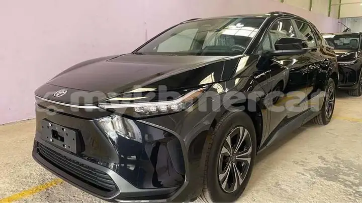 Toyota Brevis – Tổng Quan Chi Tiết Về Mẫu Sedan Hạng Sang Của Toyota Tại Việt Nam