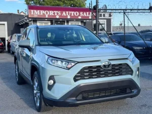 Toyota Bronx Là Gì? Tổng Quan Chi Tiết Về Mẫu Xe Và Tính Năng