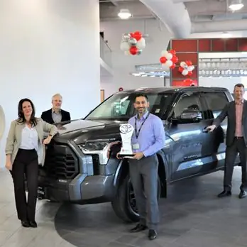 Toyota Burnaby: Đánh Giá Toàn Diện Về Đại Lý Ô Tô Toyota Tại Burnaby, Canada