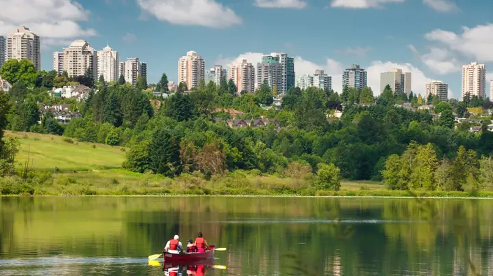Toyota Burnaby: Đánh Giá Toàn Diện Về Đại Lý Ô Tô Toyota Tại Burnaby, Canada