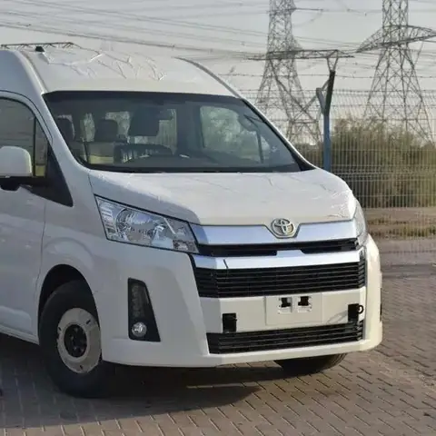Toyota Bus: Tổng Quan Về Dòng Xe Buýt Đa Năng Và An Toàn