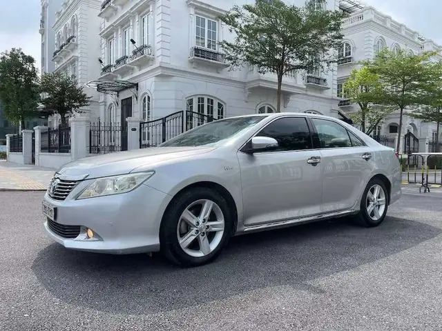 Toyota Camry Acv40: Đánh Giá Toàn Diện Và Thông Số