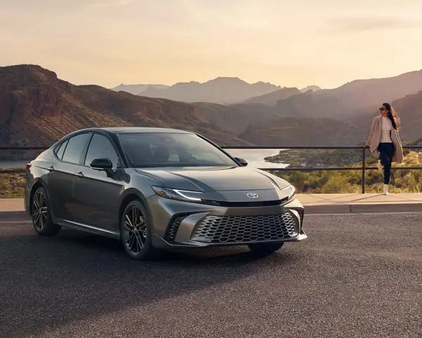 Toyota Camry Canada: Đánh Giá Toàn Diện, Lựa Chọn Thông Minh Cho Người Mua Xe Hơi Tại Canada Toyota Camry Canada: Đánh Giá Toàn Diện, Lựa Chọn Thông Minh Cho Người Mua Xe Hơi Tại Canada