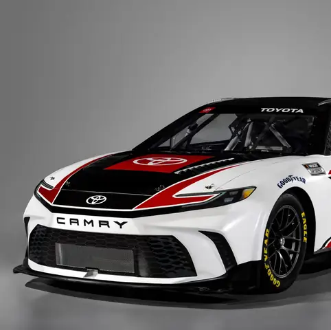 Toyota Camry Nascar: Tổng Quan Và Những Điều Bạn Cần Biết