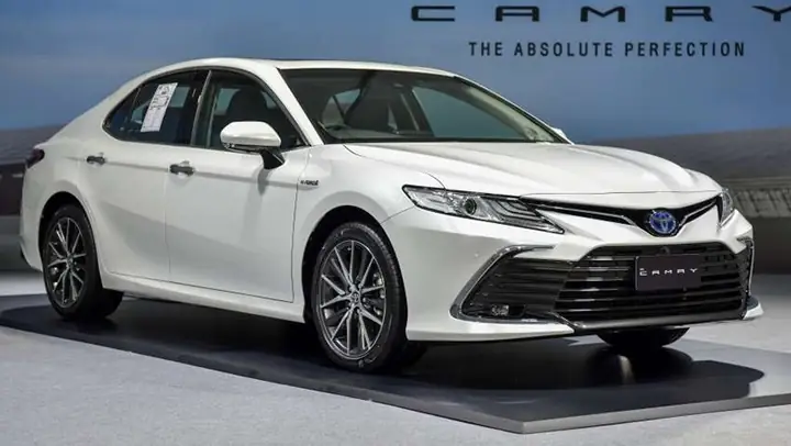 Toyota Camry Q – Tổng Quan Chi Tiết Về Mẫu Sedan Hạng Sang