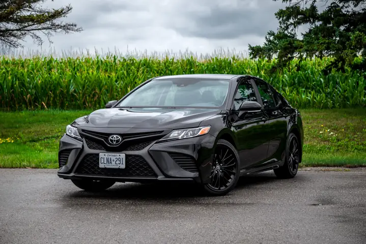 Toyota Camry Se: Tổng Quan Chi Tiết Về Mẫu Sedan Hạng Trung Của Toyota