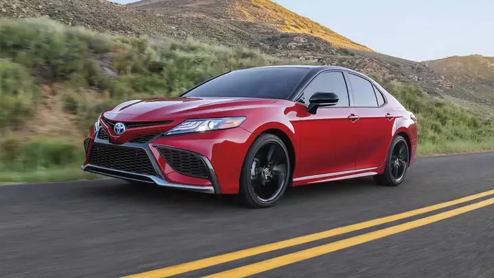 Toyota Camry Specs: Đánh Giá Toàn Diện Các Thông Số Kỹ Thuật Của Xe Sedan Hàng Đầu