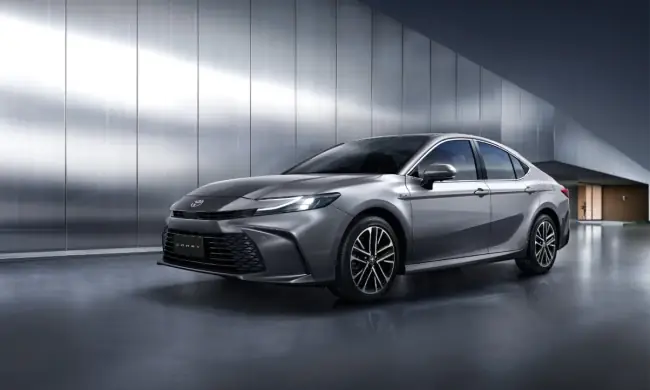 Toyota Camry Thailand – Tổng Quan Chi Tiết Về Mẫu Sedan Hạng Sang Tại Thị Trường Đông Nam Á