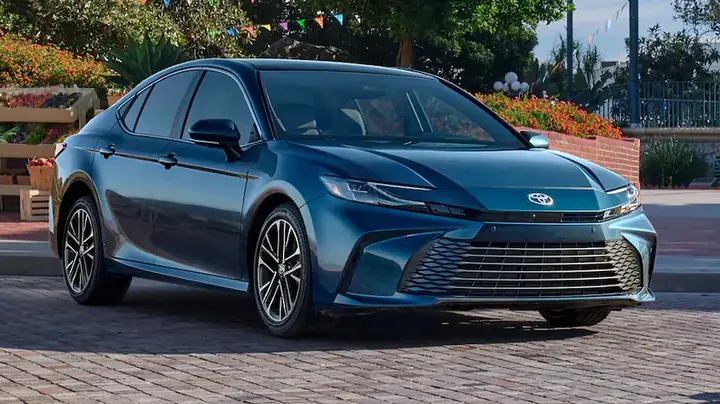 Toyota Camry Wiki: Tổng Quan Chi Tiết Mẫu Sedan Nổi Tiếng