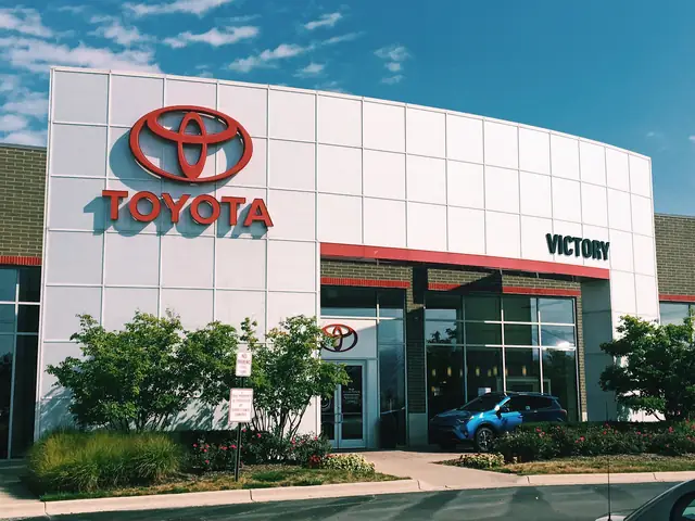 Toyota Canton Là Gì? Tổng Quan Chi Tiết Về Mẫu Xe Đa Dụng Của Toyota