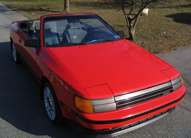 Toyota Celica Cabrio: Huyền Thoại Cổ Điển Đánh Thức Đam Mê Của Những Người Yêu Xe Thể Thao Toyota Celica Cabrio: Huyền Thoại Cổ Điển Đánh Thức Đam Mê Của Những Người Yêu Xe Thể Thao