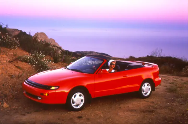 Toyota Celica Convertible: Hành Trình Của Một Biểu Tượng Thể Thao Đầy Phong Cách Toyota Celica Convertible: Hành Trình Của Một Biểu Tượng Thể Thao Đầy Phong Cách