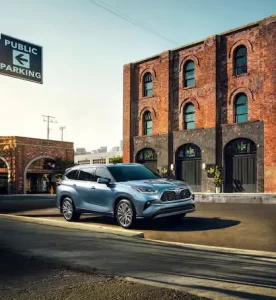 Toyota Chantilly: Tổng Quan Về Mẫu Xe Và Dịch Vụ Tại Pháp