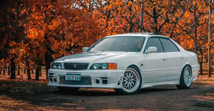 Toyota Chaser Jxz100: Biểu Tượng Của Đam Mê Tốc Độ Và Văn Hóa Đua Xe Nhật Bản