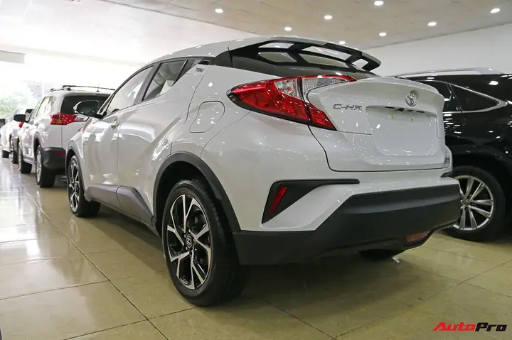 Toyota Chr Vietnam – Tổng Quan Về Mẫu Suv Hạng B, Tính Năng Và Giá Bán Hiện Nay