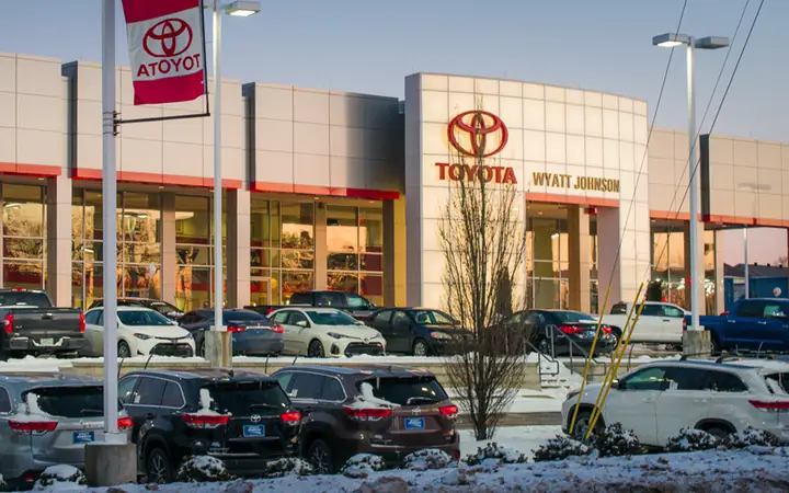 Toyota Clarksville – Tổng Quan Về Đại Lý, Dịch Vụ Và Trải Nghiệm Khách Hàng