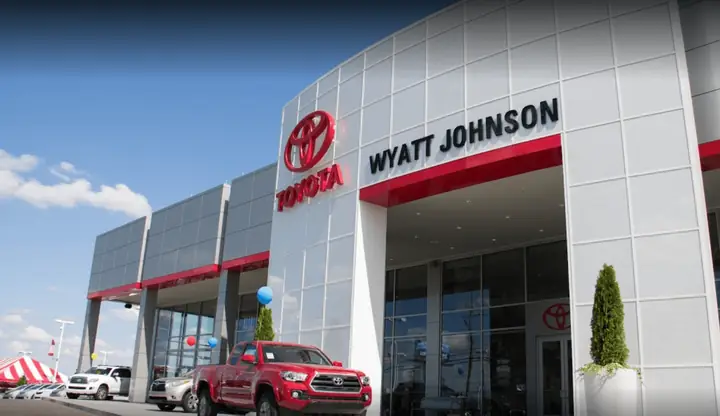 Toyota Clarksville – Tổng Quan Về Đại Lý, Dịch Vụ Và Trải Nghiệm Khách Hàng