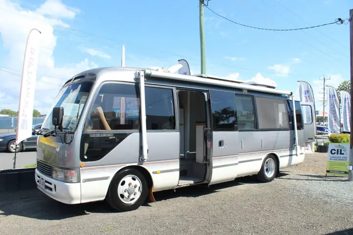 Toyota Coaster Motorhome – Tổng Quan Chi Tiết Về Mẫu Xe Nhà Di Động Đáng Chú Ý