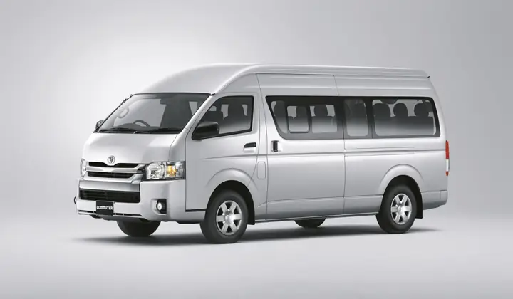 Toyota Commuter: Tất Cả Những Gì Bạn Cần Biết Về Xe Đi Làm