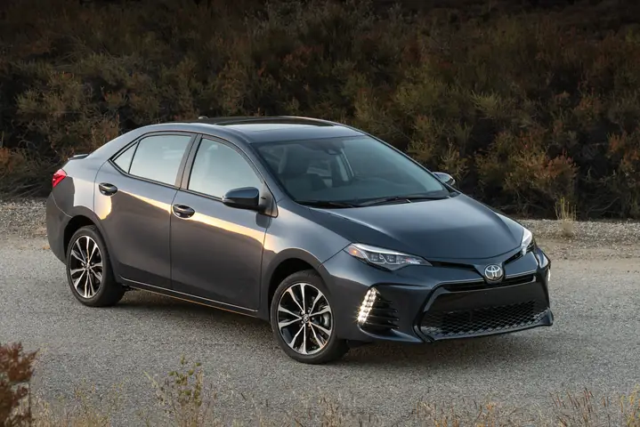 Toyota Corolla Canada – Tổng Quan Chi Tiết Về Mẫu Sedan Bán Chạy Nhất Tại Canada