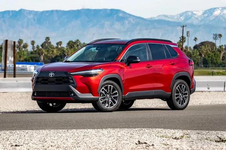 Toyota Corolla Cross: Đánh Giá Toàn Diện Và Những Điều Bạn Cần Biết Toyota Corolla Cross: Đánh Giá Toàn Diện Và Những Điều Bạn Cần Biết