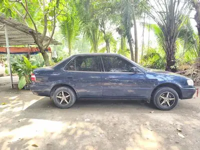 Toyota Corolla Cũ: Hướng Dẫn Mua Xe Đúng Giá Và Kiểm Tra Chi Tiết
