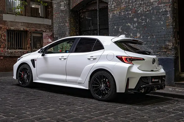 Toyota Corolla Gts: Đánh Giá Toàn Diện Và Những Điều Bạn Cần Biết