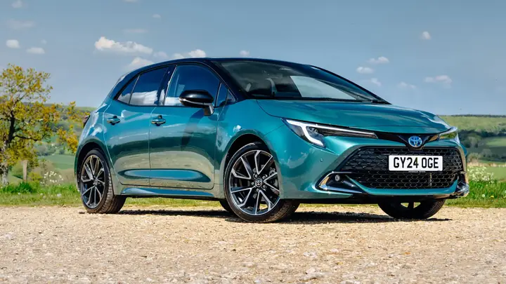 Toyota Corolla Review – Đánh Giá Chi Tiết Và Tổng Quan