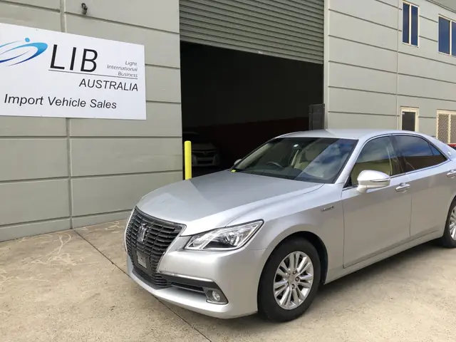 Toyota Crown Australia – Tổng Quan Chi Tiết Về Mẫu Sedan Sang Trọng Của Toyota Tại Thị Trường Úc