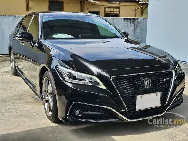 Toyota Crown Malaysia – Tổng Quan Chi Tiết Về Mẫu Sedan Hạng Sang Của Toyota Tại Malaysia