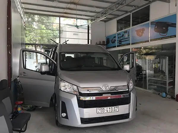 Toyota Cửa Lùa: Tất Cả Những Bạn Cần Biết