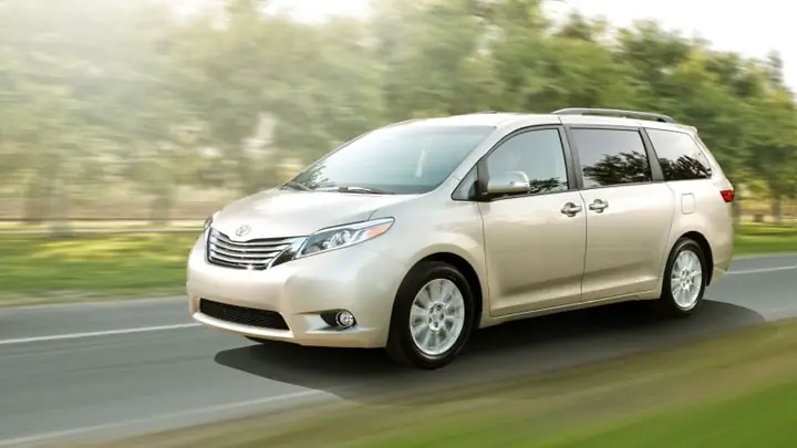 Toyota Cửa Trượt: Tất Cả Những Gì Bạn Cần Biết
