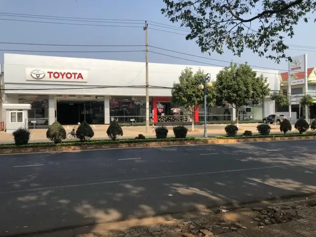Toyota Đăk Lắk: Tổng Quan Về Mạng Lưới Đại Lý, Dịch Vụ Và Ưu Điểm Cho Người Tiêu Dùng