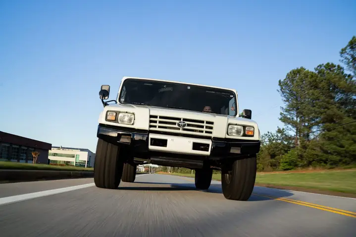 Toyota Đầu Búa: Câu Chuyện Thành Công Và Những Bước Đột Phá Trên Thị Trường Ô Tô Việt Nam Toyota Đầu Búa: Câu Chuyện Thành Công Và Những Bước Đột Phá Trên Thị Trường Ô Tô Việt Nam