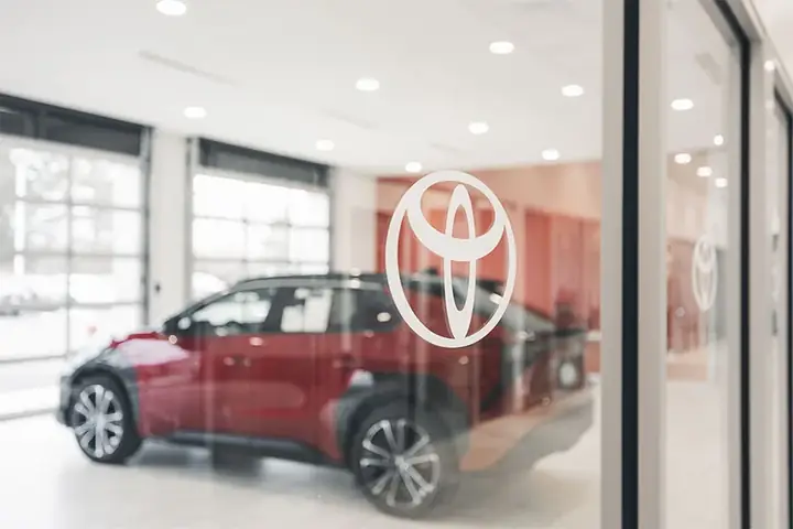 Toyota Direct Là Gì? Giải Đáp Chi Tiết Cho Người Dùng
