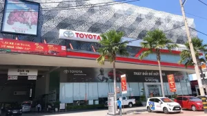Toyota Đông Sài Gòn: Thông Tin Chi Tiết Về Đại Lý, Dịch Vụ Và Giá Xe