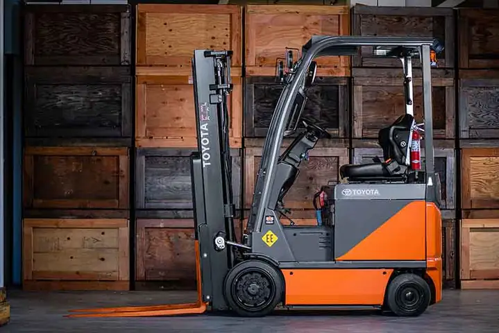 Toyota Electric Forklift: Tổng Quan Về Công Nghệ, Lợi Ích Và Lựa Chọn Cho Doanh Nghiệp