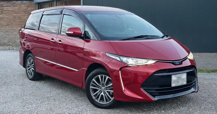 Toyota Estima Hybrid: Đánh Giá Toàn Diện Về Xe Hơi Gia Đình Thân Thiện Môi Trường