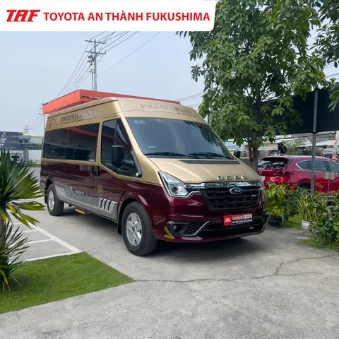 Toyota Ford Transit: So Sánh Chi Tiết Các Dòng Xe Thương Mại Của Hai Thương Hiệu Lớn