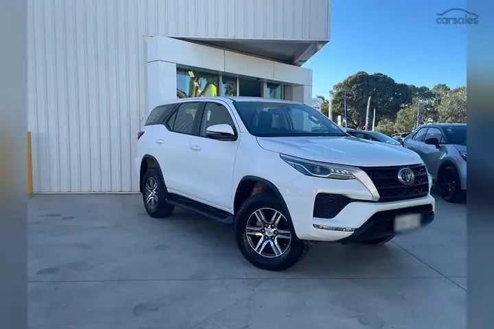 Toyota Fortuner Australia: Đánh Giá Toàn Diện, Giá Bán, Tính Năng Và Lợi Ích Khi Sở Hữu Toyota Fortuner Australia: Đánh Giá Toàn Diện, Giá Bán, Tính Năng Và Lợi Ích Khi Sở Hữu