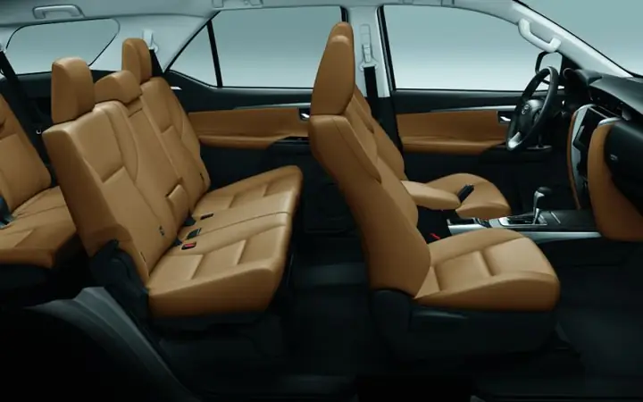 Toyota Fortuner Interior: Tổng Quan Chi Tiết Về Không Gian Nội Thất Xe Hơi