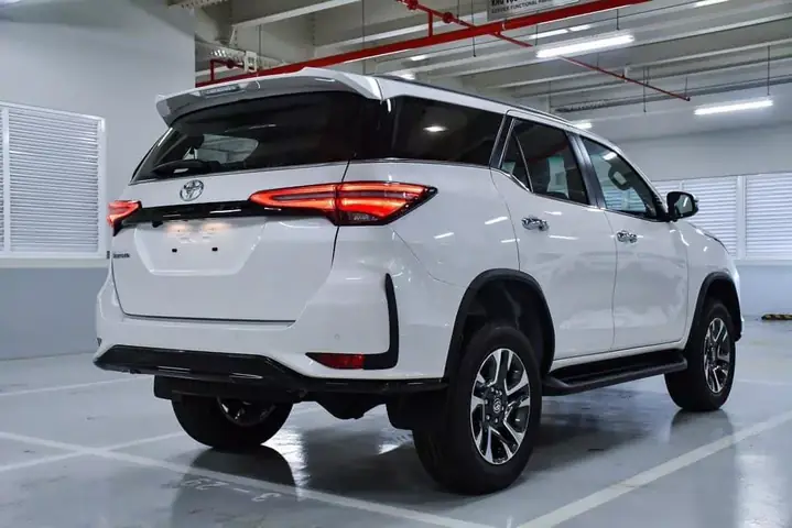 Toyota Fortuner Trên Otomoto: Tổng Quan Và Thông Tin Cần Biết