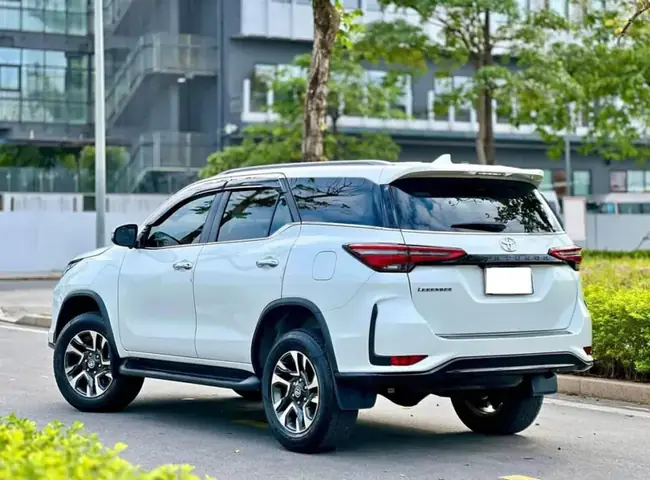 Toyota Fortuner Png: Tổng Quan Và Thông Tin Cần Biết
